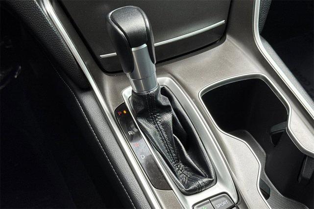 Photo of 2022 Platinum White Pearl Honda Accord