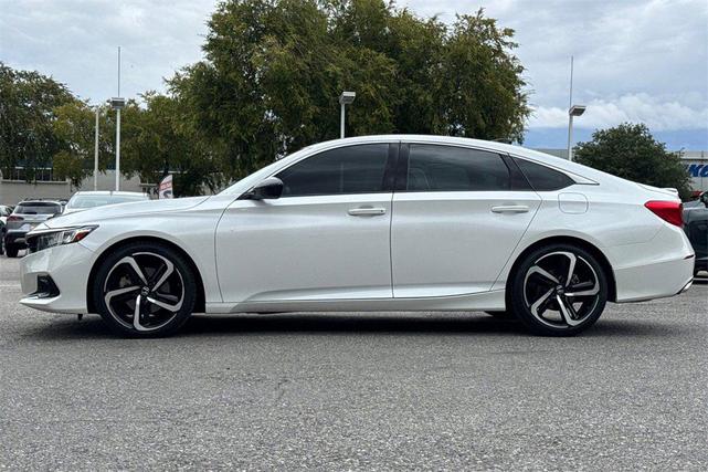 Photo of 2022 Platinum White Pearl Honda Accord