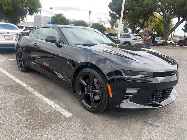 Photo of 2017 Mosaic Black Metallic Chevrolet Camaro