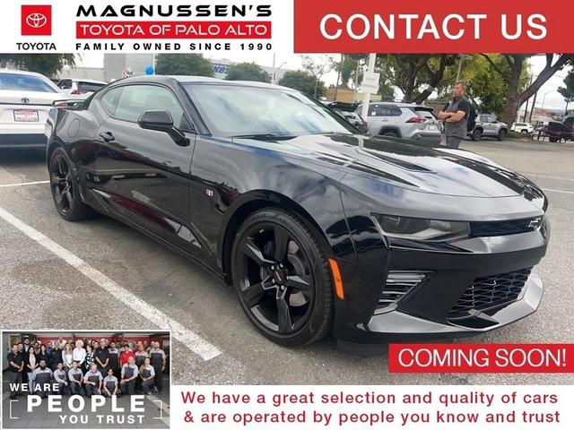 Photo of 2017 Mosaic Black Metallic Chevrolet Camaro