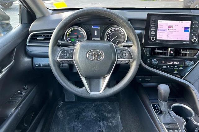 Photo of 2023 Celestial Silver Metallic Toyota Camry