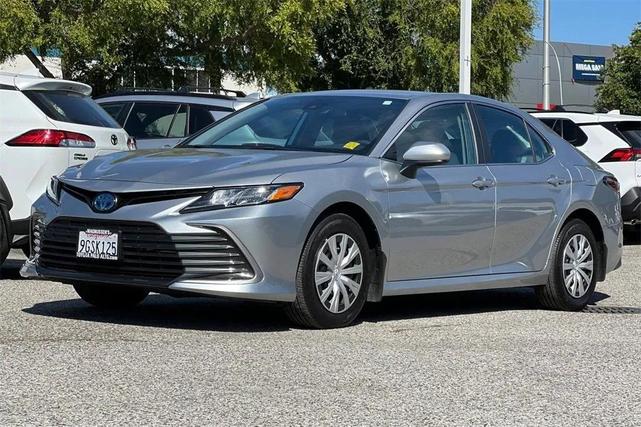 Photo of 2023 Celestial Silver Metallic Toyota Camry