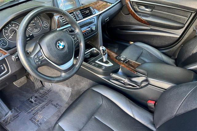 Photo of 2015 Black BMW 328