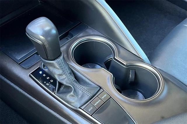 Photo of 2022 White Toyota Camry