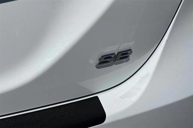 Photo of 2022 White Toyota Camry
