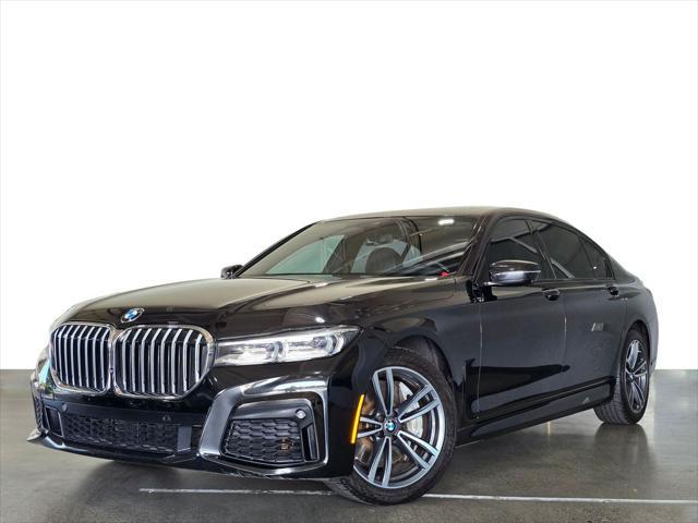 2022 BMW 750