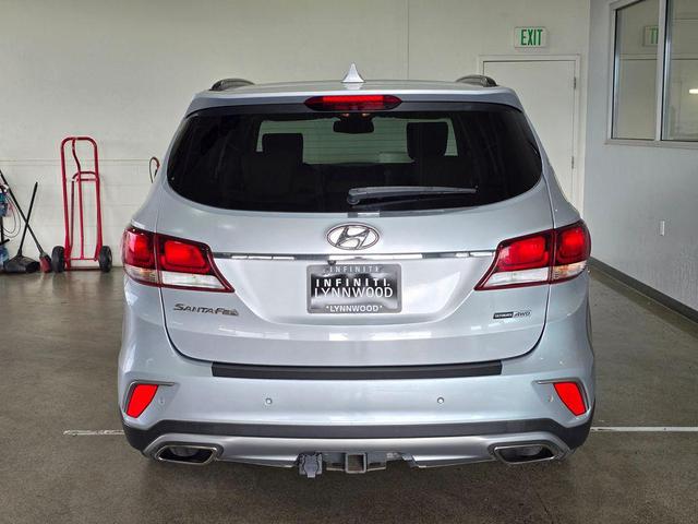 Photo of 2018 Circuit Silver Hyundai SANTA FE