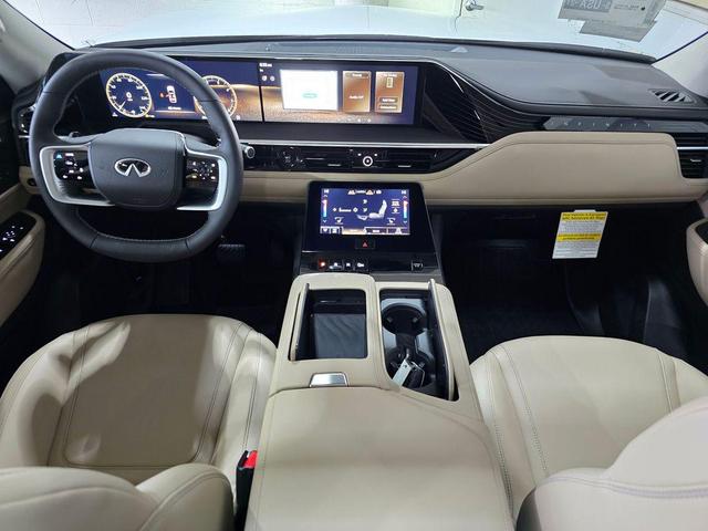 Photo of 2025 Radiant White INFINITI QX80