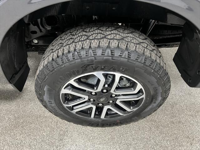 Photo of 2024 Carbonized Gray Metallic Ford Ranger