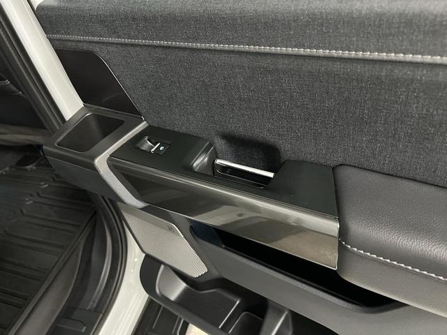Photo of 2023 Avalanche Gray Ford F-150