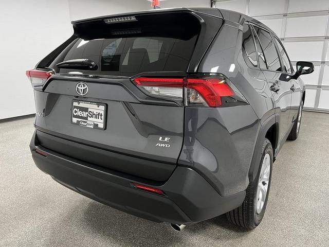 Photo of 2024 Magnetic Gray Metallic Toyota RAV4