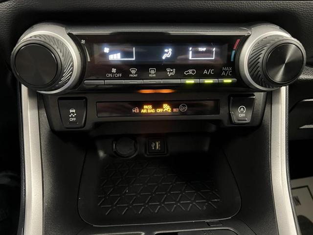 Photo of 2024 Magnetic Gray Metallic Toyota RAV4