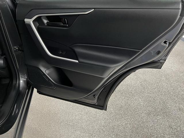 Photo of 2024 Magnetic Gray Metallic Toyota RAV4