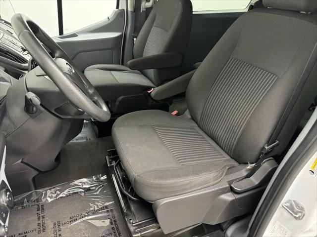 Photo of 2018 Oxford White Ford Transit-150