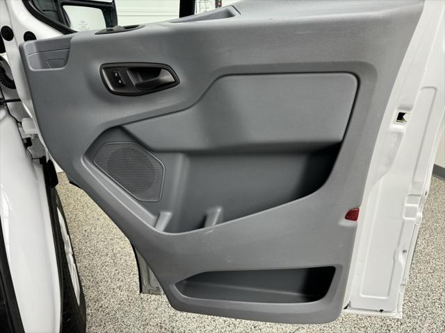 Photo of 2018 Oxford White Ford Transit-150