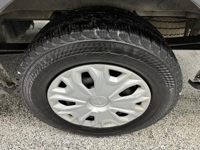 Photo of 2018 Oxford White Ford Transit-150