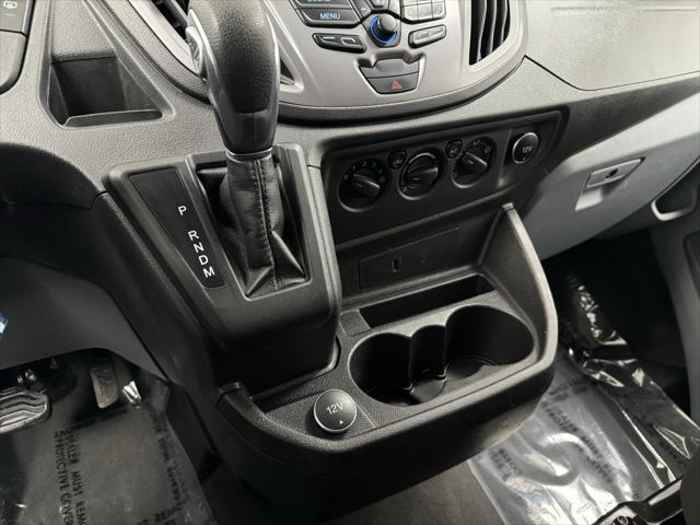 Photo of 2018 Oxford White Ford Transit-150