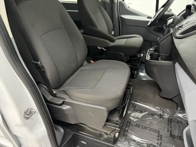 Photo of 2018 Oxford White Ford Transit-150