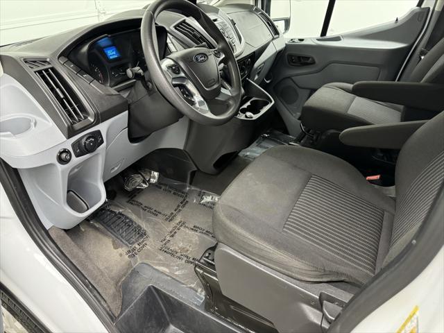 Photo of 2018 Oxford White Ford Transit-150