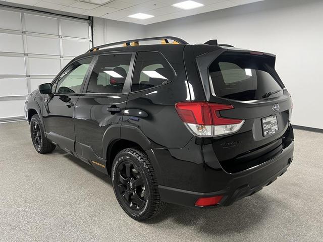 Photo of 2024 Crystal Black Silica Subaru Forester