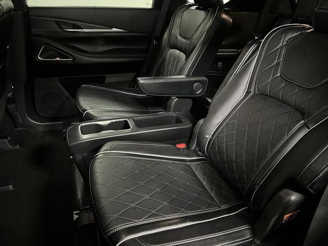 Photo of 2024 Mineral Black INFINITI QX60