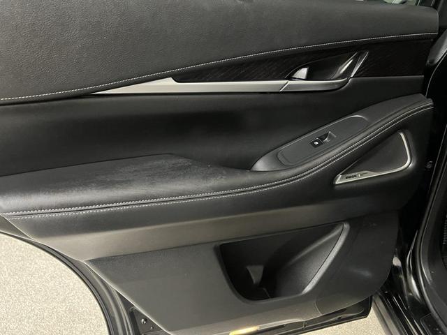 Photo of 2024 Mineral Black INFINITI QX60