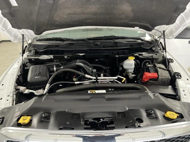 Photo of 2020 Bright White Clearcoat RAM 1500