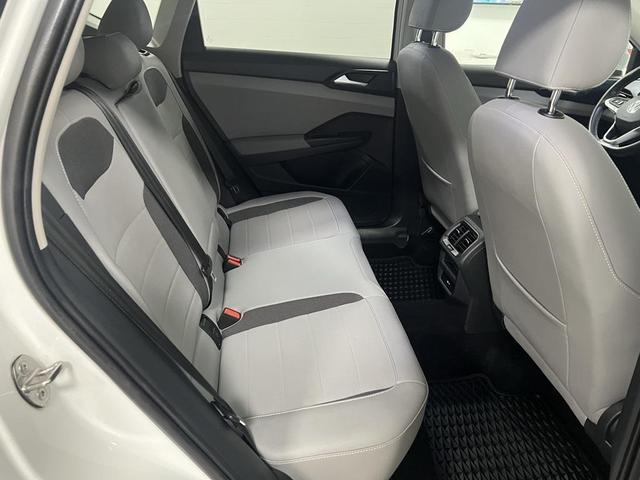 Photo of 2022 Pure White Volkswagen Taos