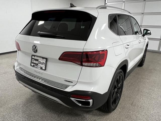 Photo of 2022 Pure White Volkswagen Taos