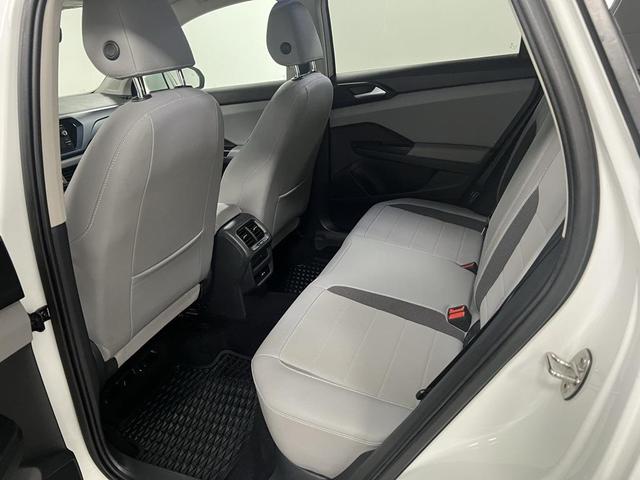 Photo of 2022 Pure White Volkswagen Taos