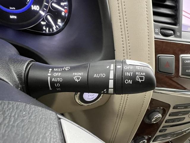 Photo of 2018 Hermosa Blue INFINITI QX80