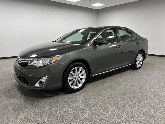Photo of 2014 Cypress Pearl Toyota Camry