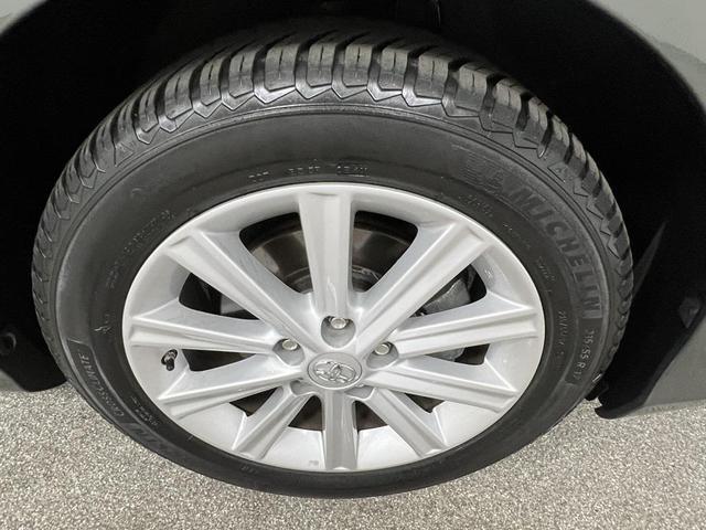 Photo of 2014 Cypress Pearl Toyota Camry