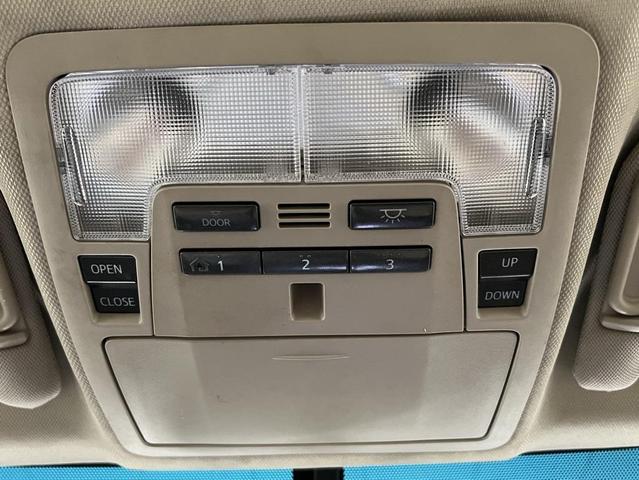 Photo of 2014 Cypress Pearl Toyota Camry