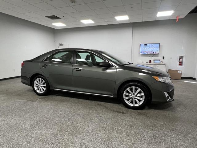 Photo of 2014 Cypress Pearl Toyota Camry