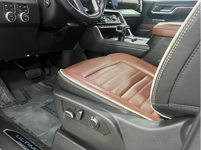 Photo of 2023 White Frost Tricoat GMC Sierra 1500