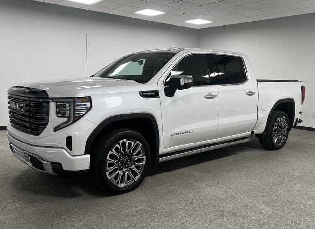 Photo of 2023 White Frost Tricoat GMC Sierra 1500