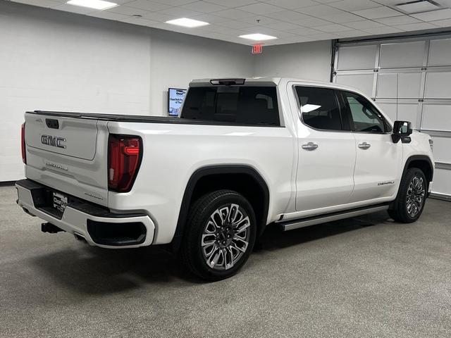 Photo of 2023 White Frost Tricoat GMC Sierra 1500