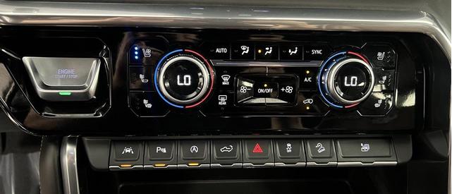 Photo of 2023 White Frost Tricoat GMC Sierra 1500