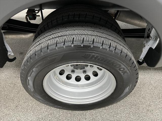 Photo of 2024 Oxford White Ford Transit-350