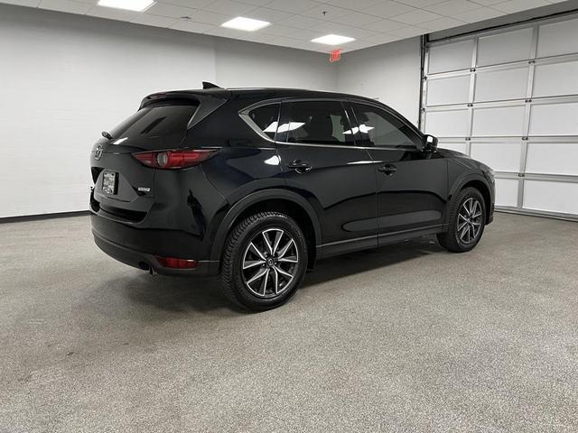 Photo of 2018 Jet Black Mica Mazda CX-5