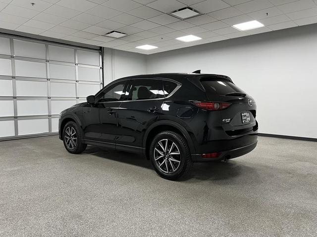 Photo of 2018 Jet Black Mica Mazda CX-5