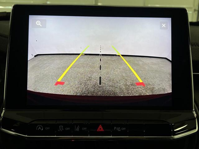 Photo of 2022 Redline Pearlcoat Jeep Compass