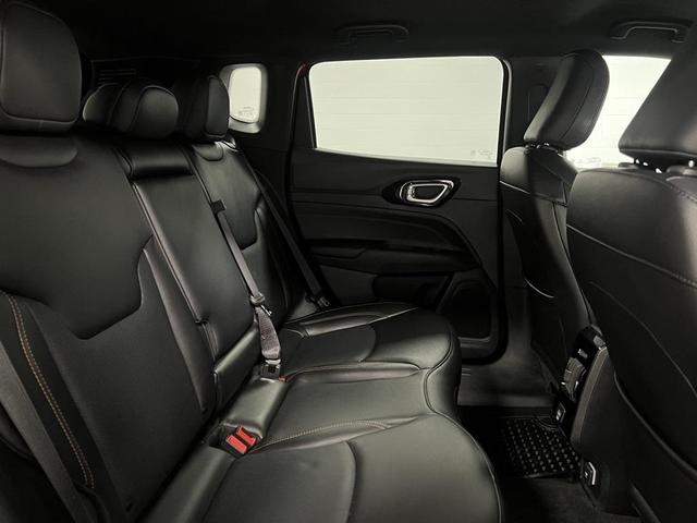 Photo of 2022 Redline Pearlcoat Jeep Compass