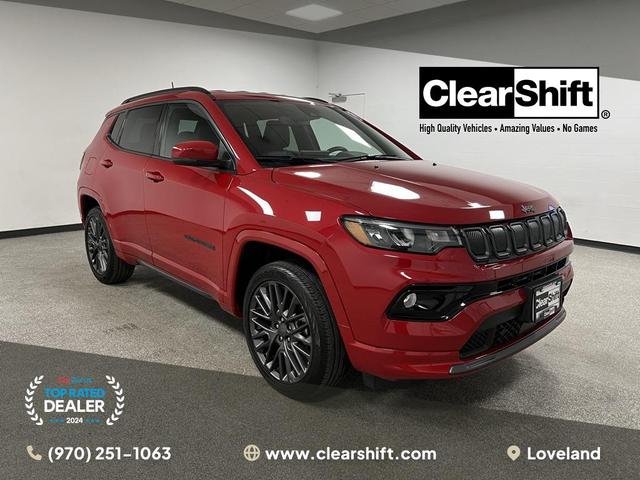 Photo of 2022 Redline Pearlcoat Jeep Compass