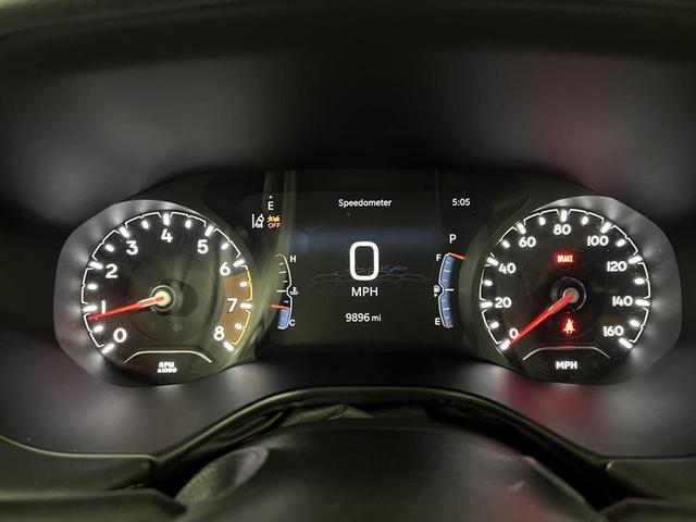 Photo of 2022 Redline Pearlcoat Jeep Compass