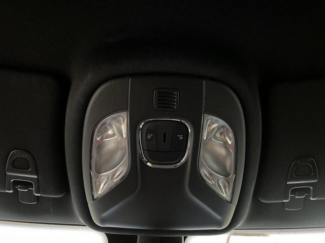 Photo of 2022 Redline Pearlcoat Jeep Compass