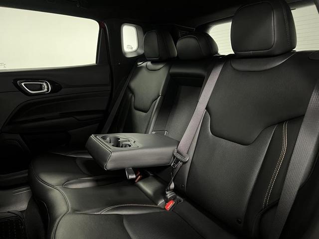 Photo of 2022 Redline Pearlcoat Jeep Compass