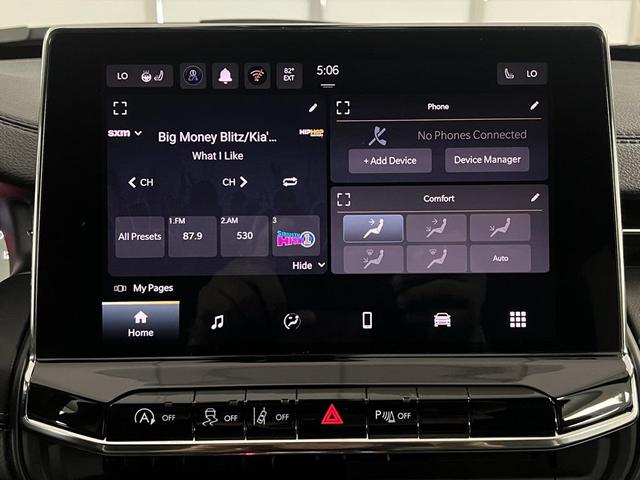Photo of 2022 Redline Pearlcoat Jeep Compass