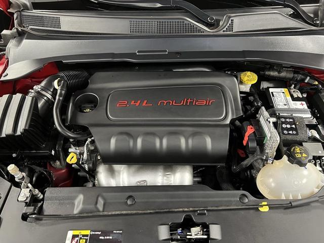 Photo of 2022 Redline Pearlcoat Jeep Compass